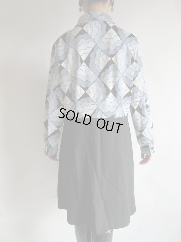 画像5: レトロ柄×ブラック無地の長袖ワンピ