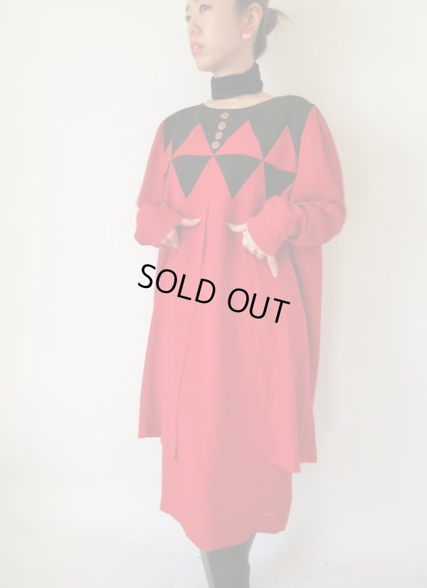 画像3: 未使用*黒色三角柄の赤色ふんわりワンピース