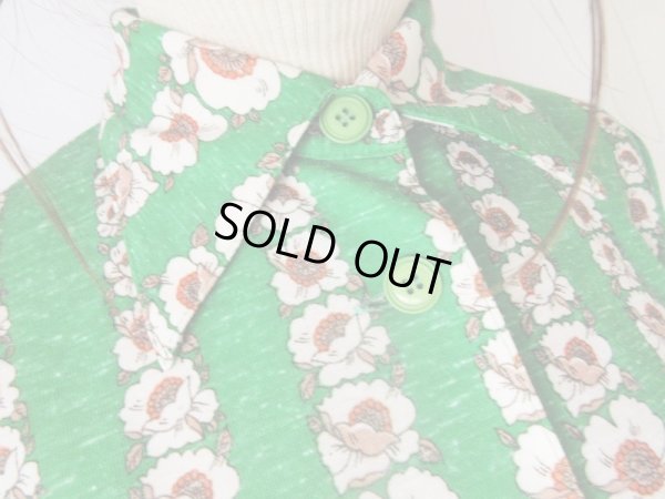 画像6: レトロチャーミングなお花柄ワンピース　ゆったりサイズ*