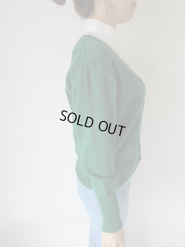 画像4: グリーンのワンカラーカーディガン