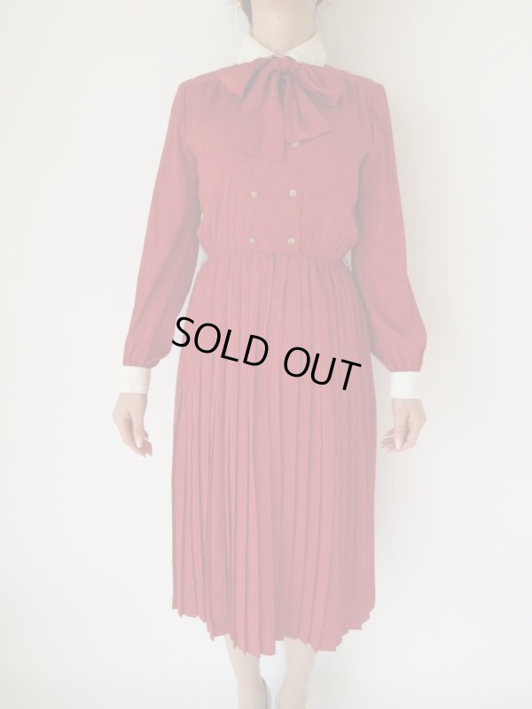 画像4: ライオンボタンの白レース切り替えワンピース