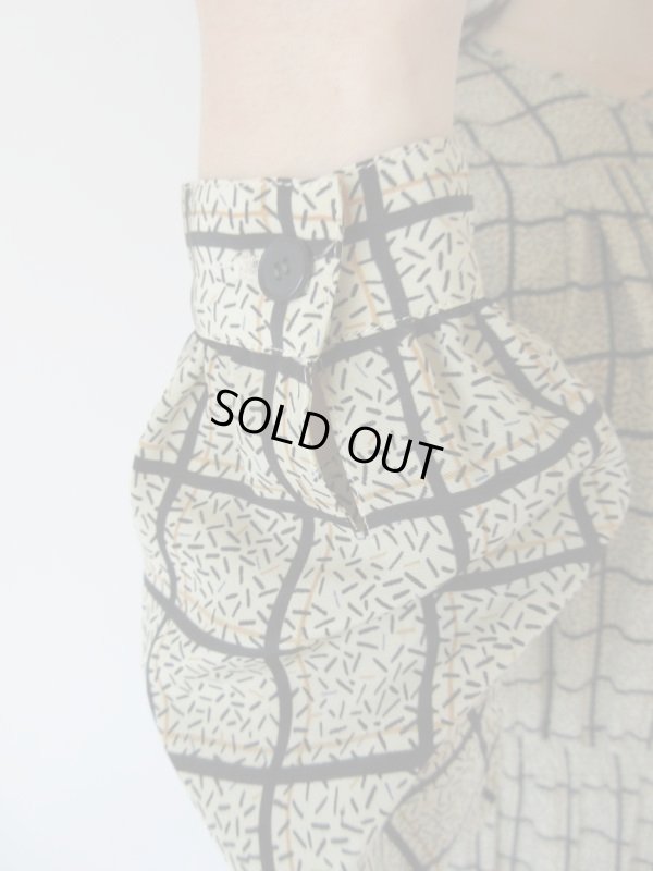 画像7: 大人レトロな格子柄ワンピース