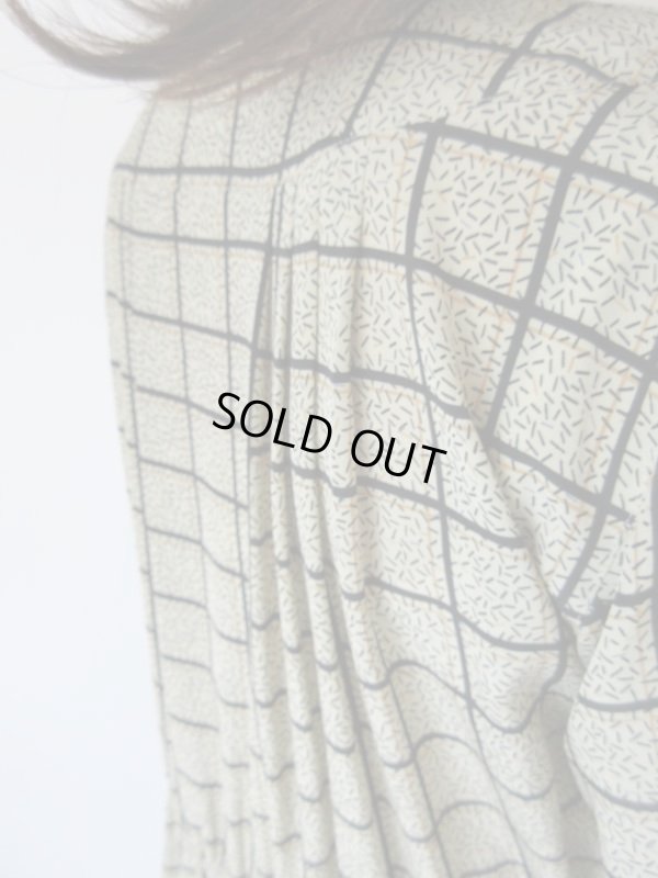 画像6: 大人レトロな格子柄ワンピース