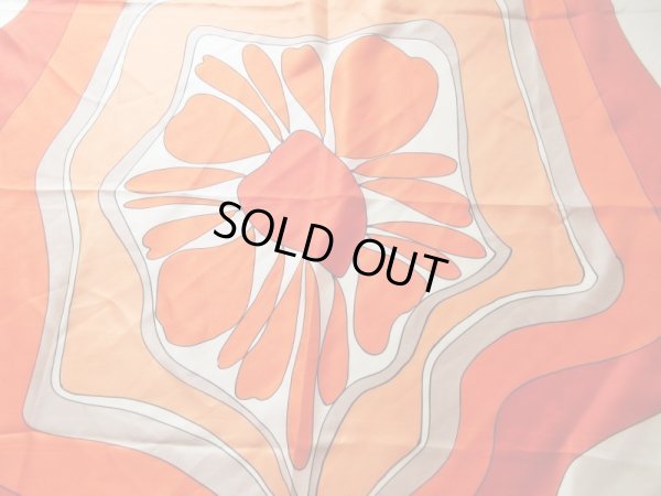 画像5: 大胆レトロなシルクスカーフ