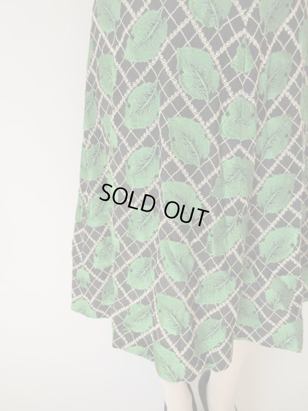 画像10: 【総入れ替え対象外商品】お仕立て品の１点モノ*豪華刺繍ワンピース