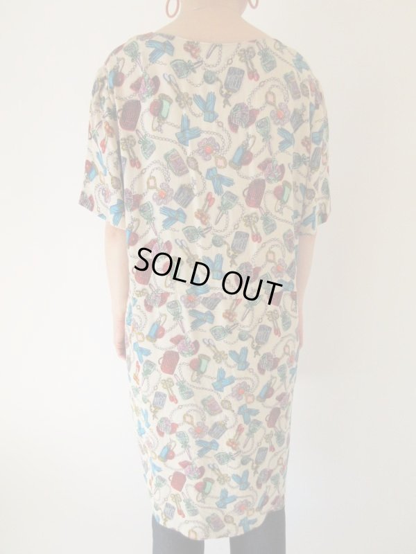 画像4: 【総入れ替え対象外商品】お仕立て品の１点モノ*レディーな小物柄のシルクワンピース