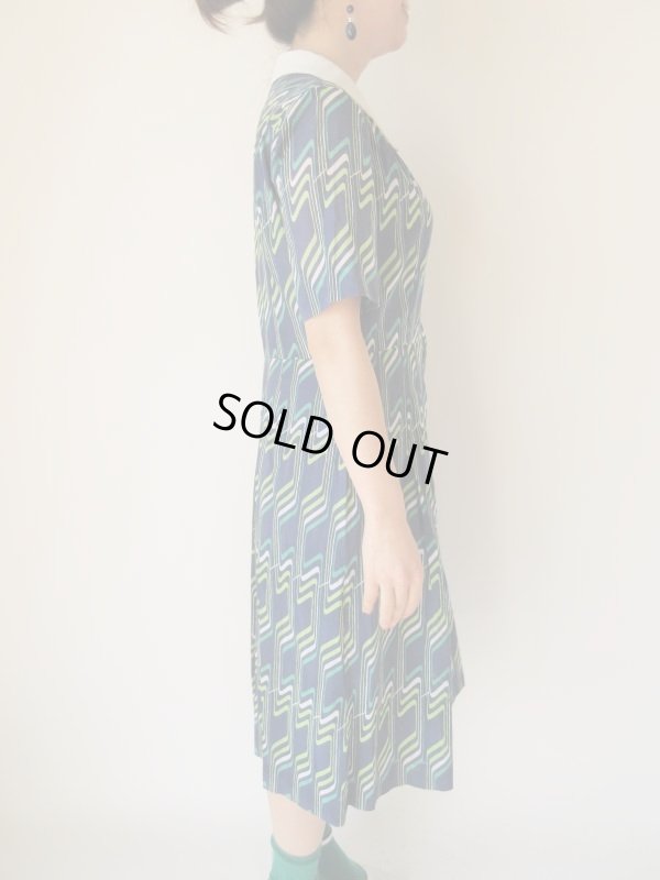 画像4: お仕立て品の１点モノ*白襟切り替えのワンピース