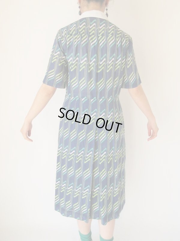 画像5: お仕立て品の１点モノ*白襟切り替えのワンピース