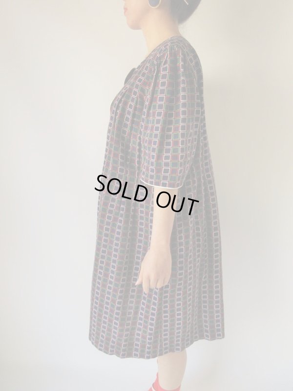 画像5: お仕立て品の1点モノ*スクエアー柄ゆったりワンピース