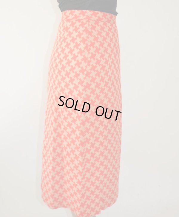 画像12: ツートンカラーのレトロ柄セットアップ