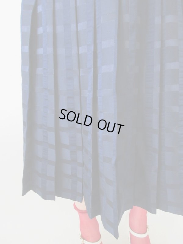 画像10: 【きっとこれからも*】濃紺正統派ワンピース