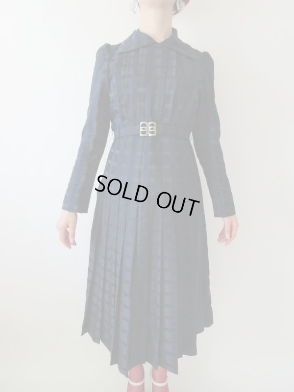 画像3: 【きっとこれからも*】濃紺正統派ワンピース