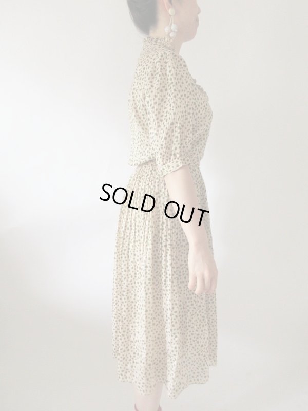 画像5: 【実は格子柄のベース生地*】大人っぽパフスリーブのワンピース 