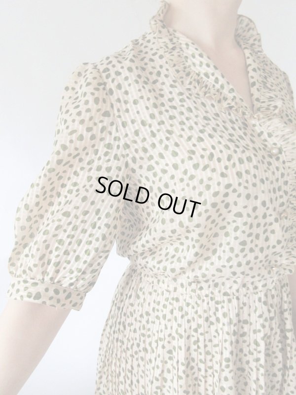 画像9: 【実は格子柄のベース生地*】大人っぽパフスリーブのワンピース 