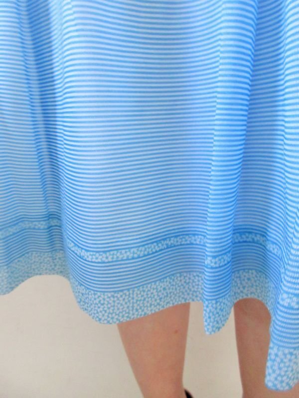 画像8: 【夏空が似合う*】爽やかストライプワンピース