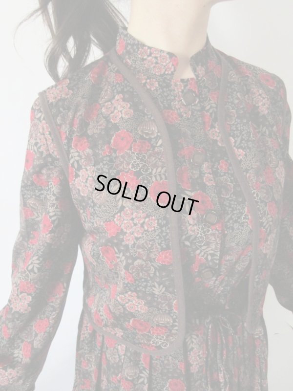 画像8: 【イヤリングと2点セットでお届け*】クラシカルフラワーのセットアップ