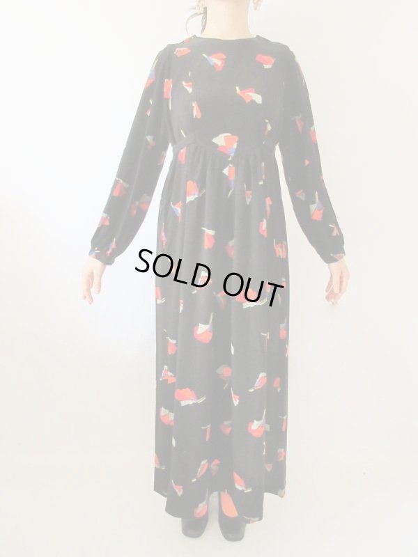 画像4: 【イヤリングと2点セットでお届け*】ゆったり*１点モノのマキシ丈ワンピース