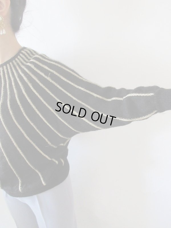 画像7: 【イヤリングと2点セットでお届け*】ゴールドラメのドルマンスリーブニット