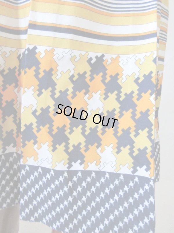 画像6: 【カラフルな色使い*】幾何学ボーダー柄スカート