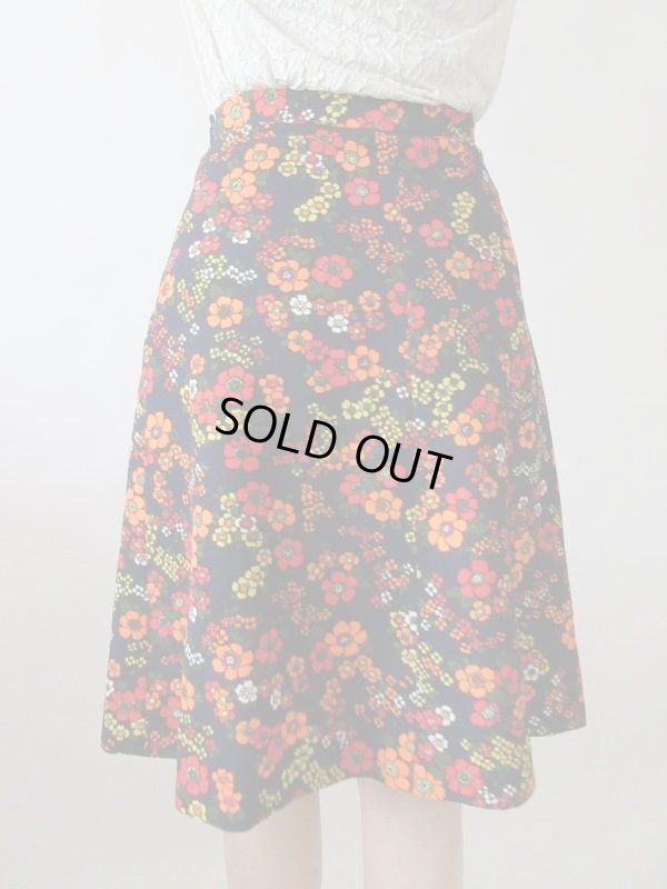 画像5: 【オシャレの楽しさ炸裂*】レトロフラワースカート