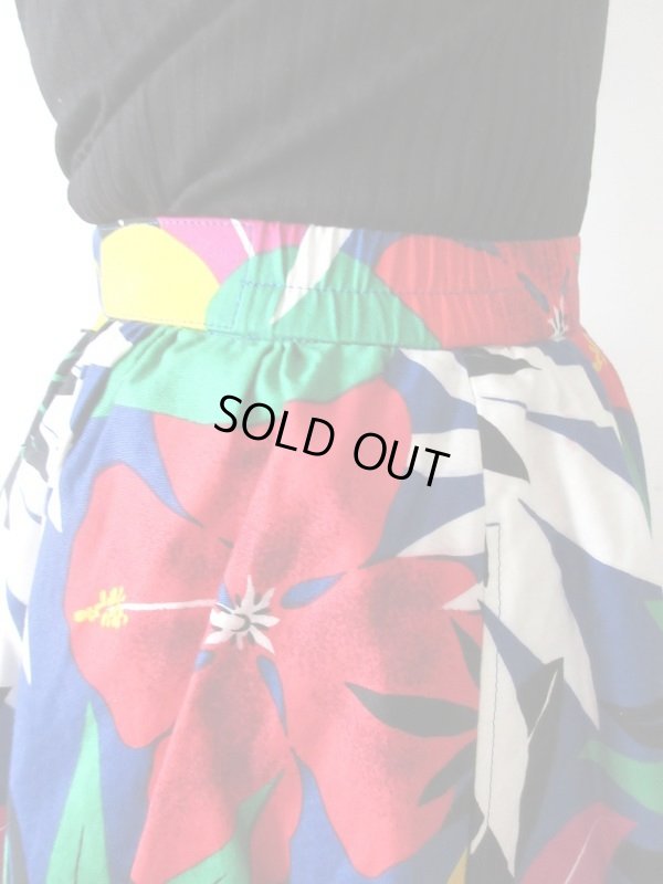画像9: 【何と合わせようかワクワクします*】トロピカルフラワースカート