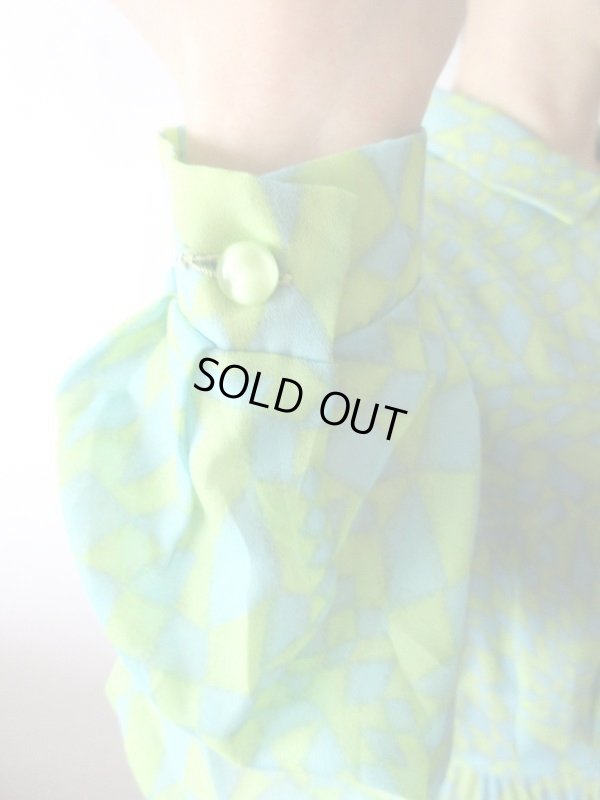 画像6: 【ほのかな透け感がいい感じ*】レトロバイカラーワンピース