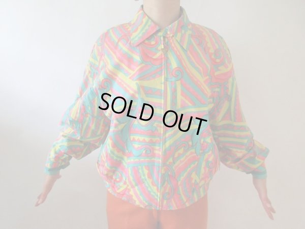 画像9: 【イヤリングと2点セット*】金具もチャームポイントな個性柄アウター