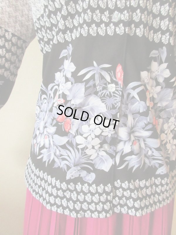 画像7: 【スカートと２点セット*】お花に蝶々が舞うシャツとスカート