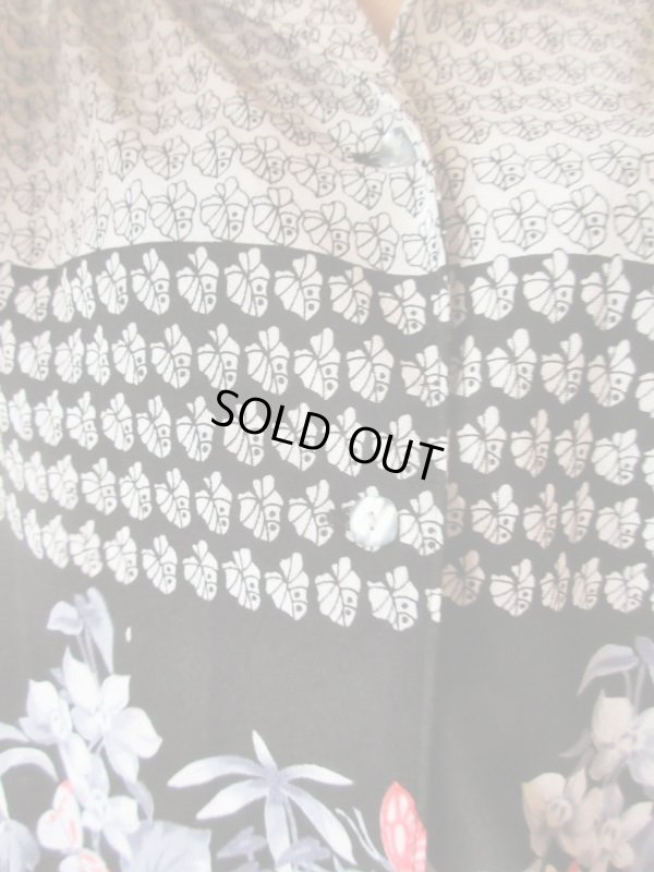 画像8: 【スカートと２点セット*】お花に蝶々が舞うシャツとスカート