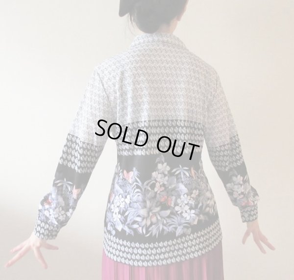 画像5: 【スカートと２点セット*】お花に蝶々が舞うシャツとスカート