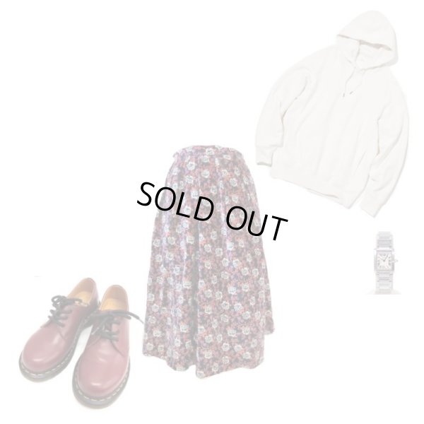 画像10: 【オトナのベロア*】ネイビー地の花柄スカート