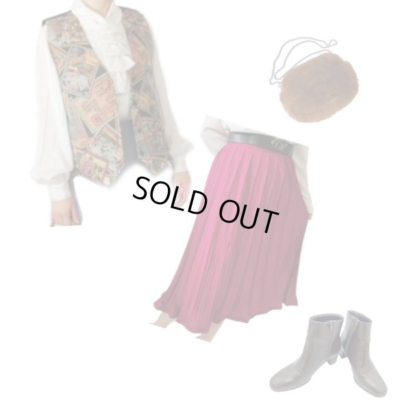 画像12: 【スカートと２点セット*】お花に蝶々が舞うシャツとスカート