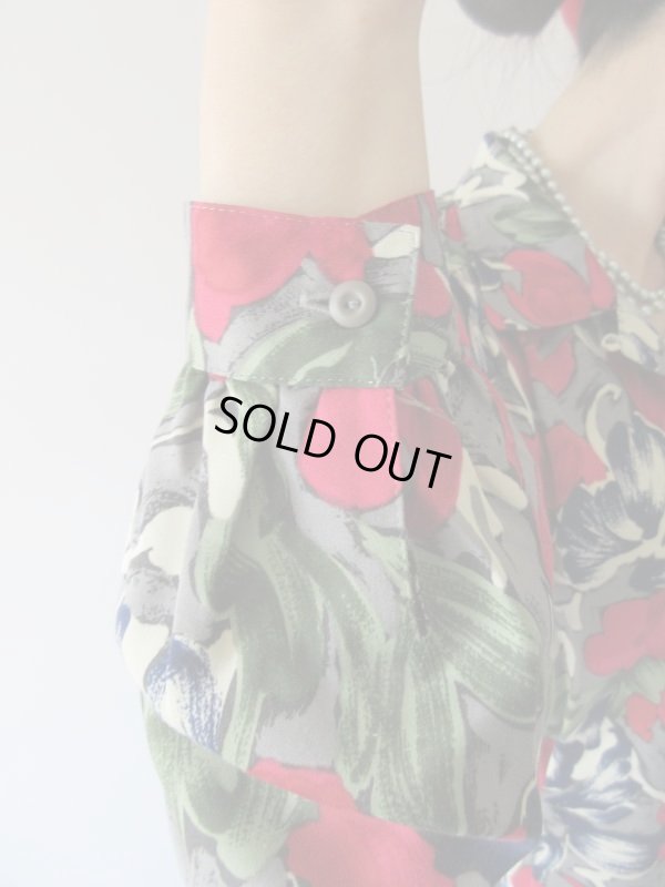 画像8: 絵画のようなフラワーブラウス