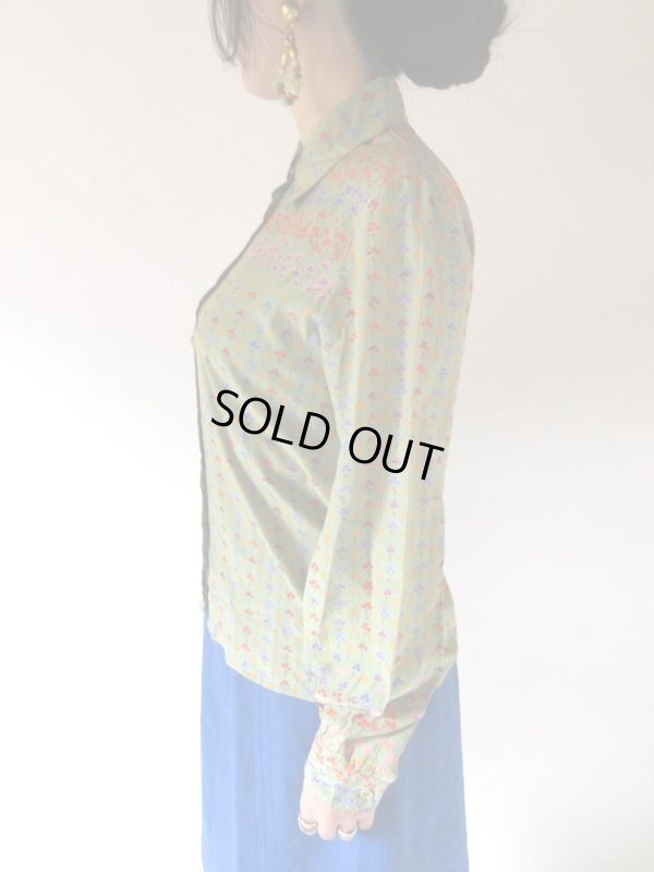 画像5: 若草色の小花柄ブラウス