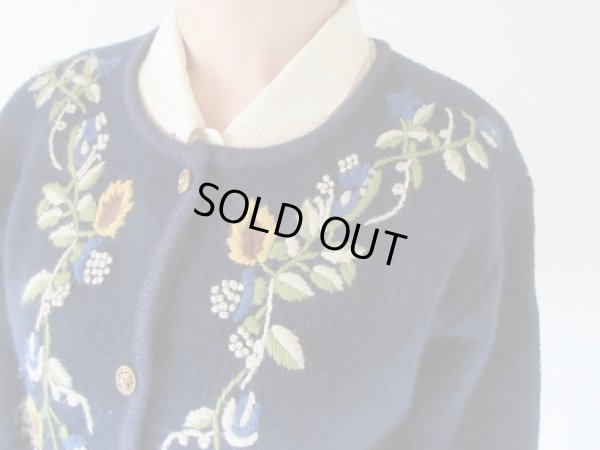 画像7: 刺繍のネイビーニットカーディガン