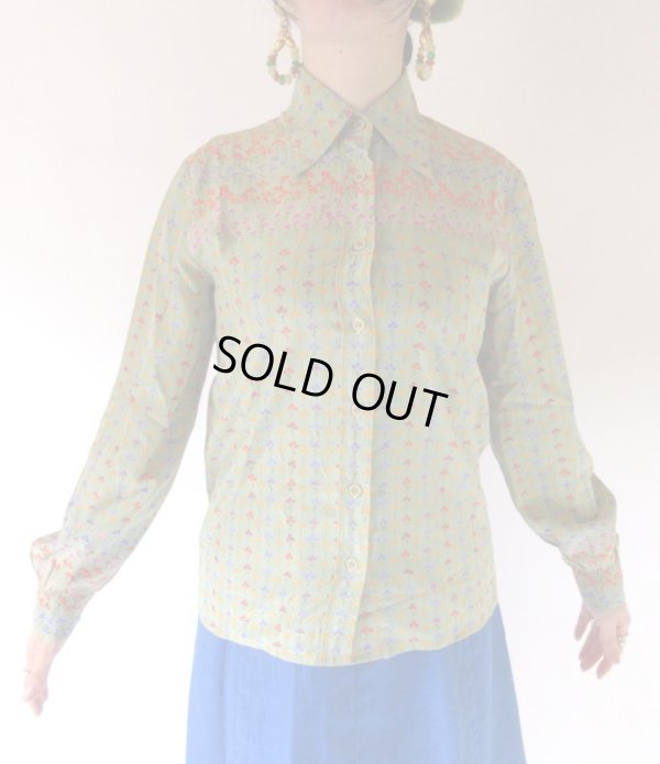 画像4: 若草色の小花柄ブラウス