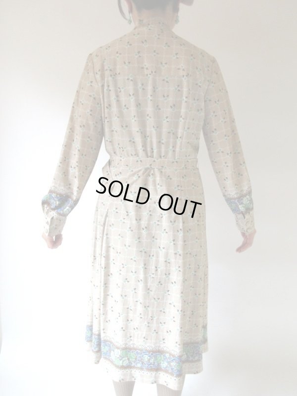 画像6: 【イヤリングと２点セット*】レトロフラワーのボウタイワンピース