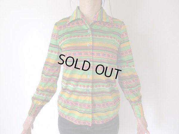 画像3: 【唯一無二の存在*】鮮やか配色のボーダー柄シャツ