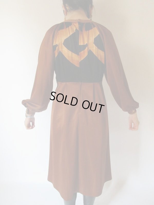 画像5: 【圧倒的存在感*】ステッチ装飾ワンピース