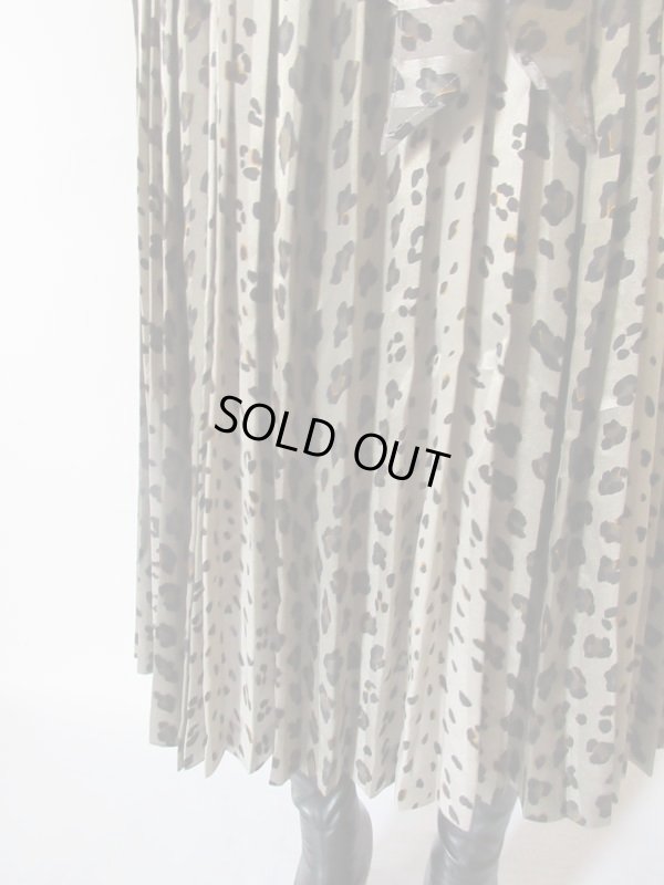 画像7: 【佇まいに自信あり*】美シルエットの艶ワンピース