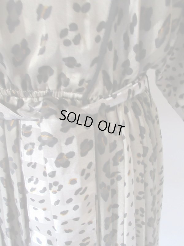 画像6: 【佇まいに自信あり*】美シルエットの艶ワンピース