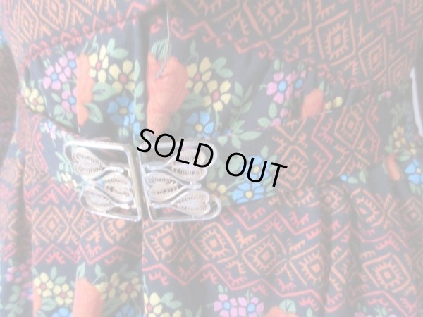 画像6: 【纏う存在感*】レトロフラワーのボーダーワンピース