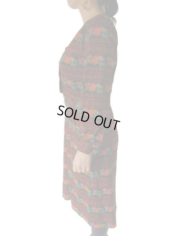 画像4: 【纏う存在感*】レトロフラワーのボーダーワンピース