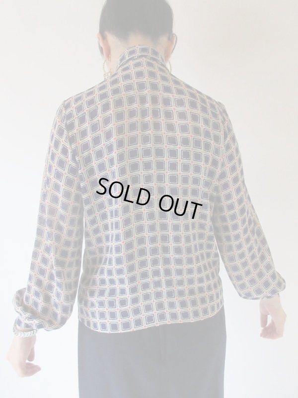 画像6: 【軽やかに大人レトロ*】シフォンのスクエア柄シャツ