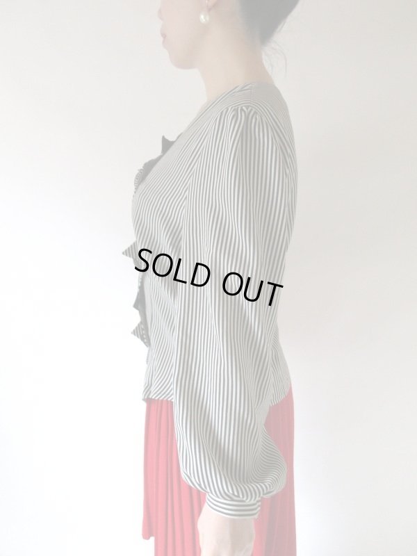 画像4: 【この１着で大人顔*】モノトーンストライプブラウス