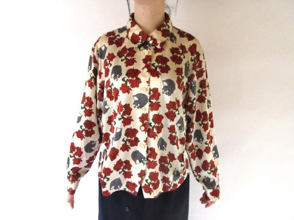 画像4: 【ゆったりsize*】バラと踊る貴婦人柄ブラウス