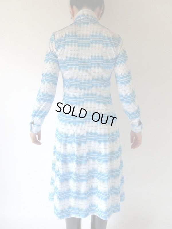 画像5: 【色褪せないバイカラー*】爽やか水玉ワンピース