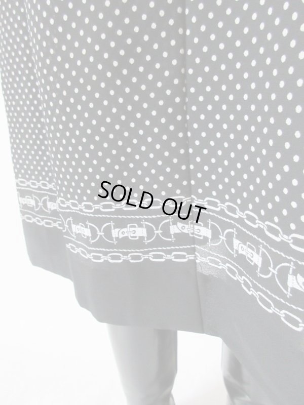 画像3: 【きりっとモノトーン*】ドットとチェーンベルト柄のワンピース