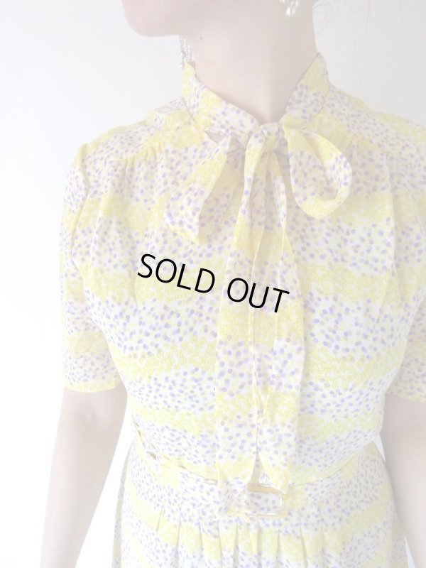 画像3: 【色使いにきゅん*】小花と水玉のワンピース