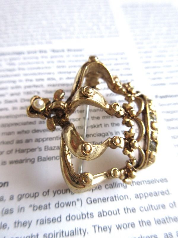 画像4: 【パーツの欠け無しの完品*】未使用*海外ヴィンテージのクラウンブローチB